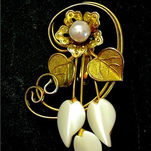 Vintage GoldTone Swirl Flower With Faux Pearl